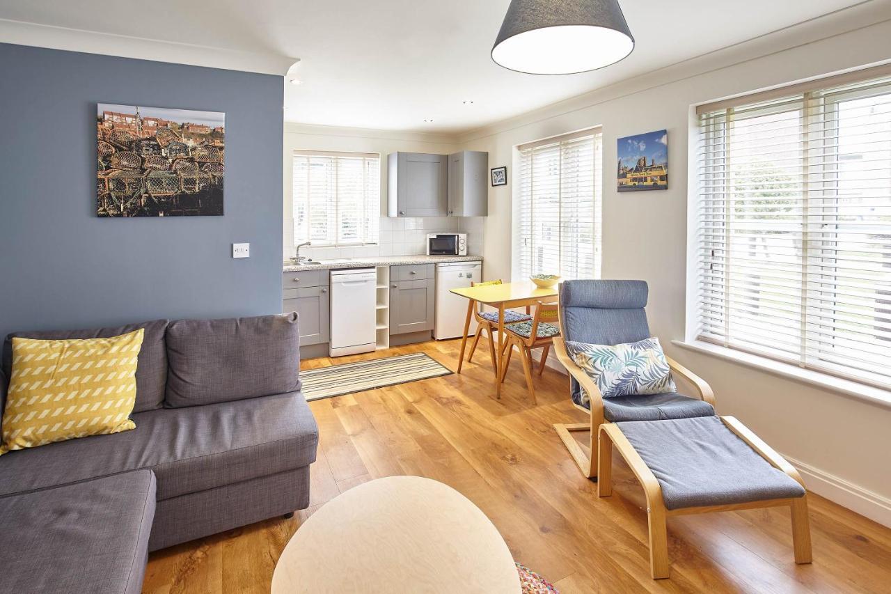 Host & Stay - Whitehall 1 Apartment Whitby Bagian luar foto